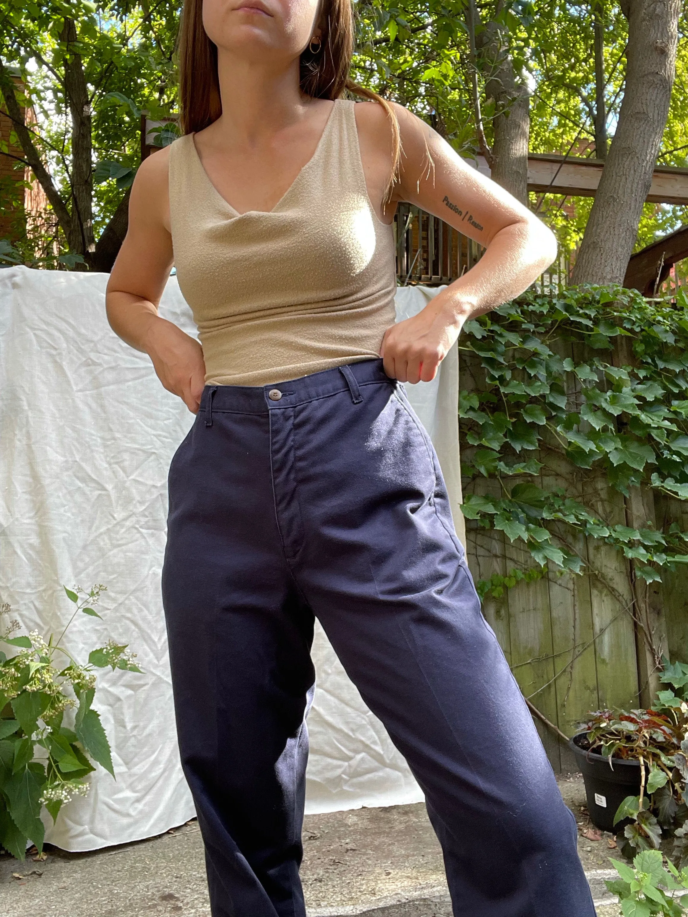 90s Navy Highrise Chinos 28-30
