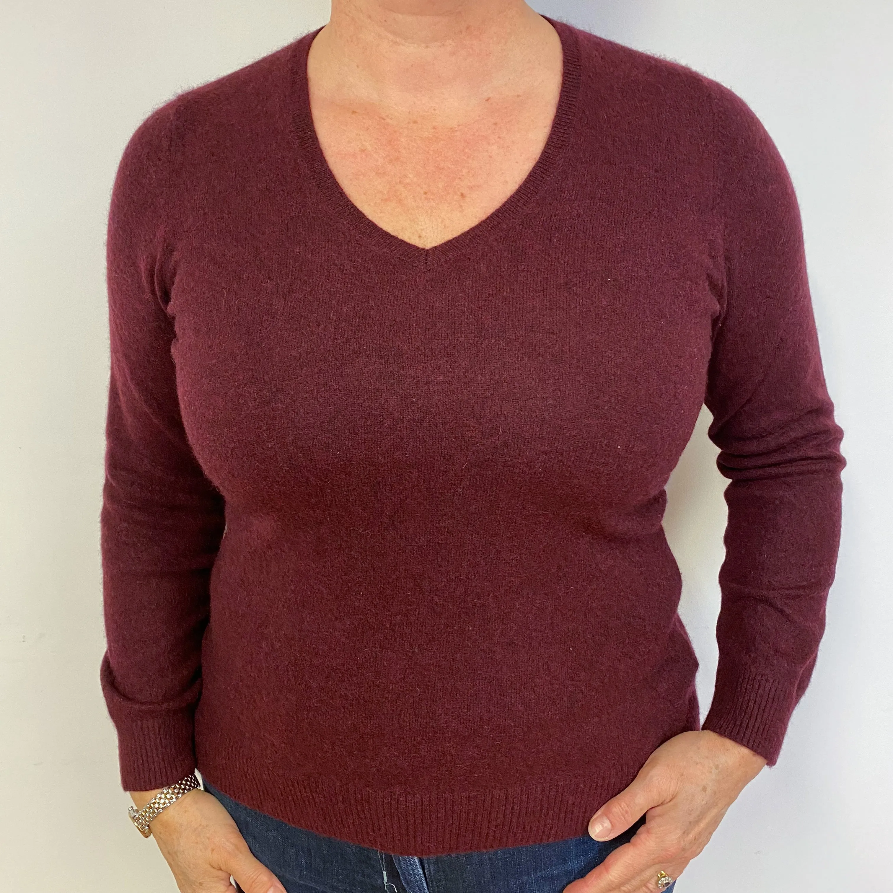 Aubergine Purple Cashmere V-Neck Jumper Large.