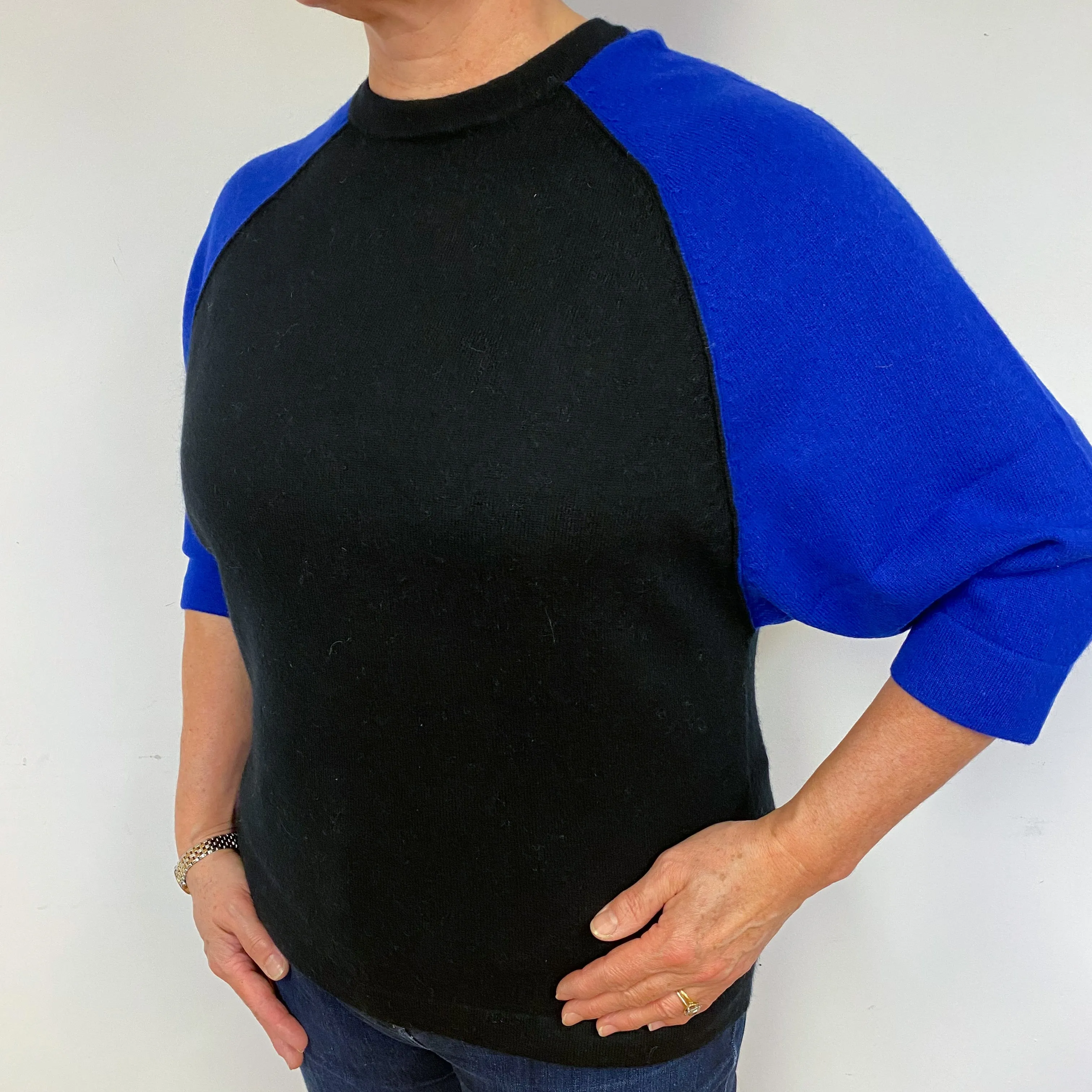 Black Indigo Blue Cashmere Crew Neck Jumper. Large.