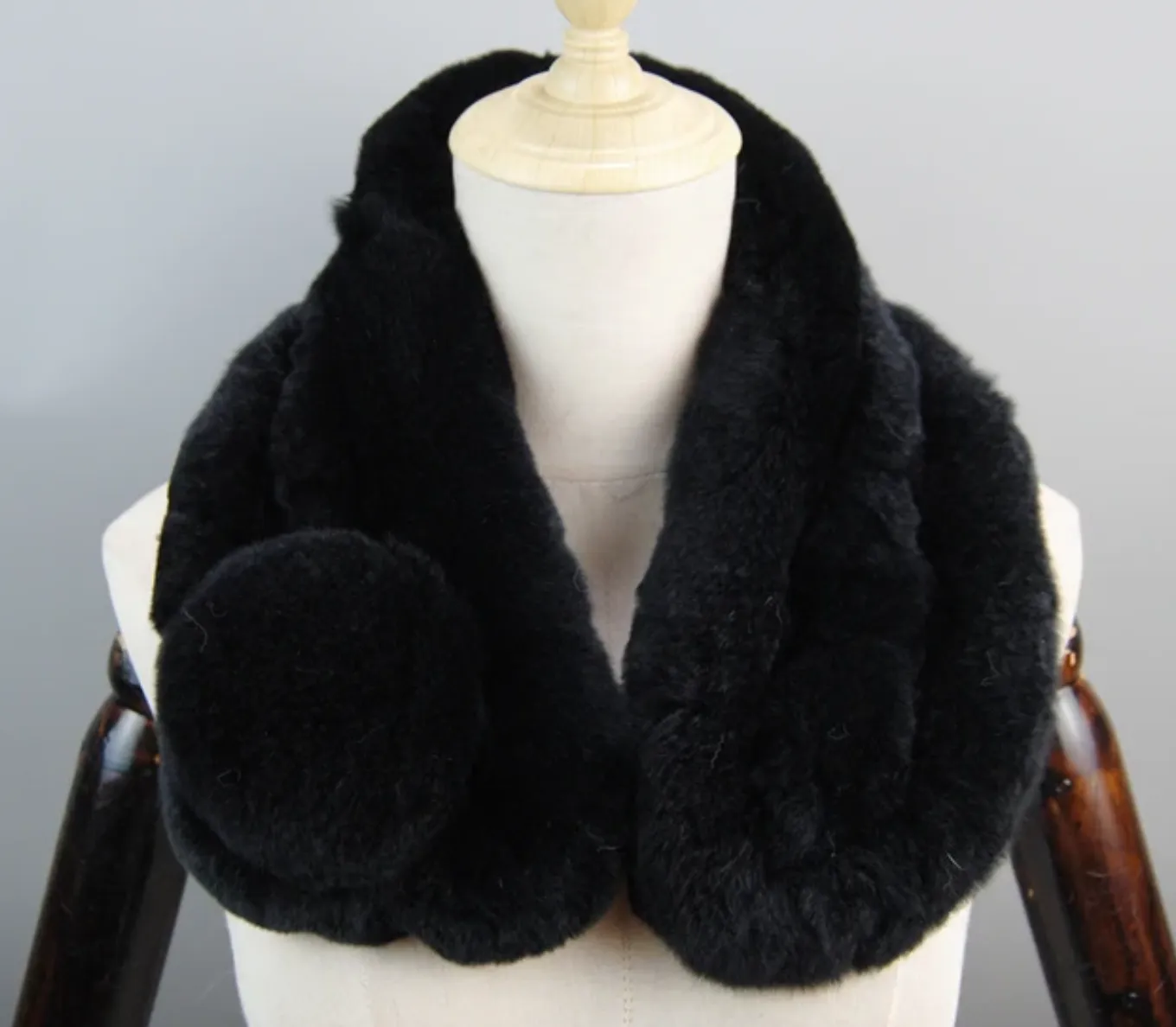 Black Rex rabbit scarf with genuine fur - MM-F504