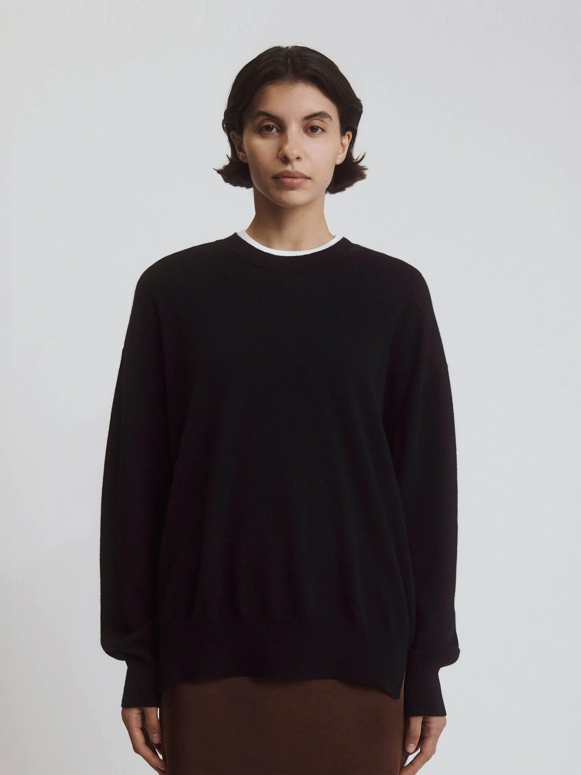 Black Tahra cashmere crewneck