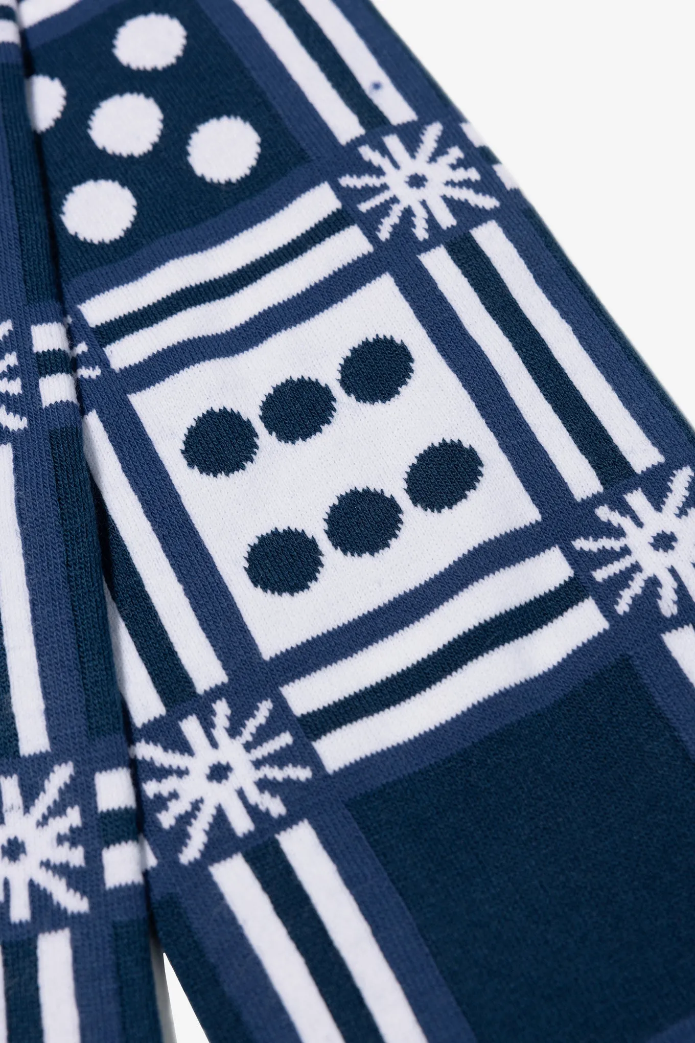 DICE SPORTS SCARF