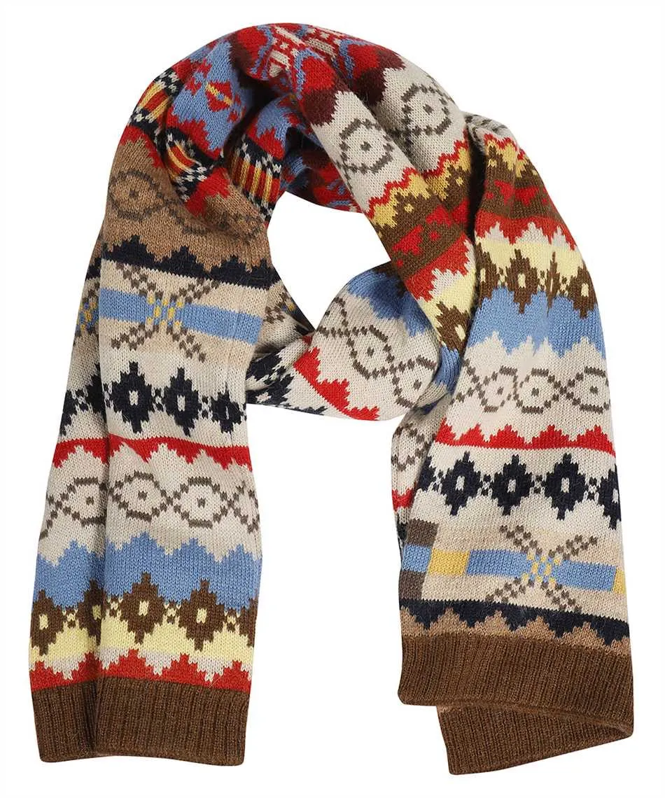Maura Scarf