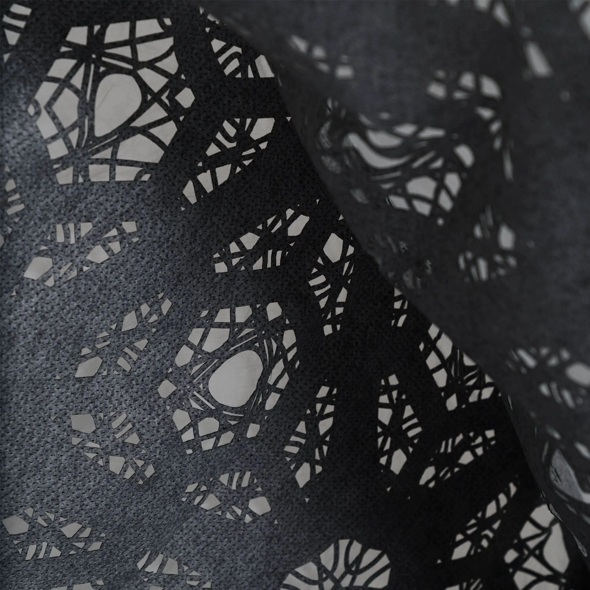 NRG Ispa Metamorph Poncho