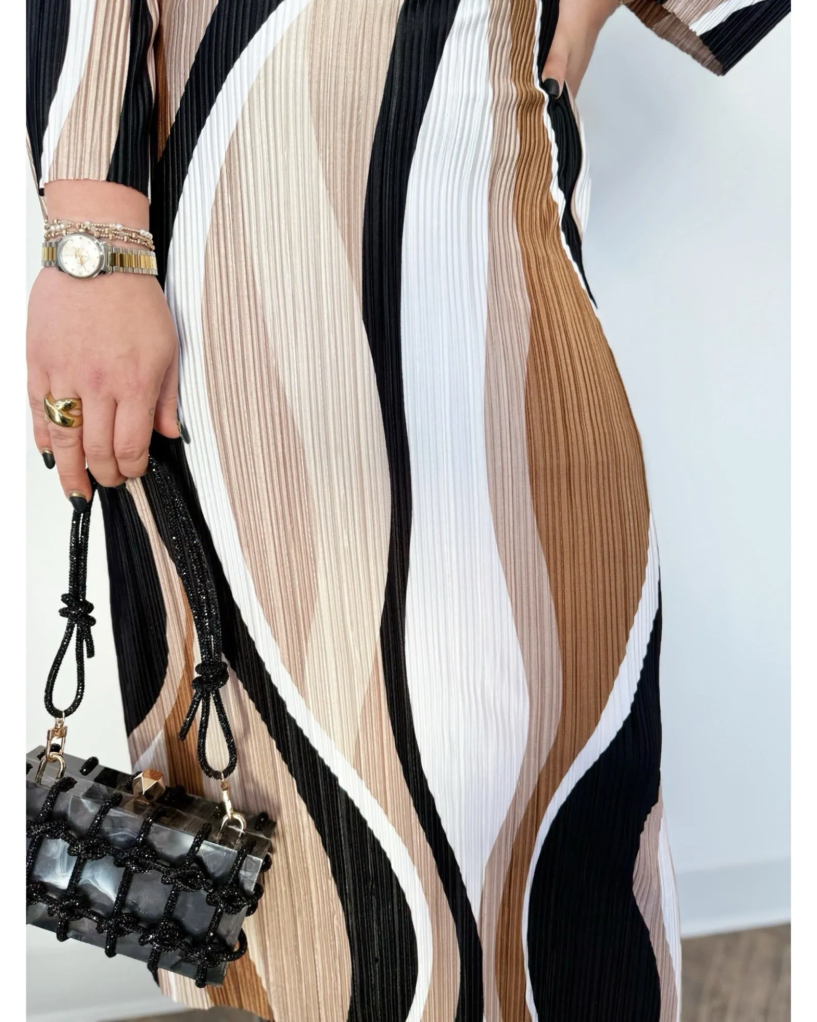 RaeLynn Pleated Maxi Dress