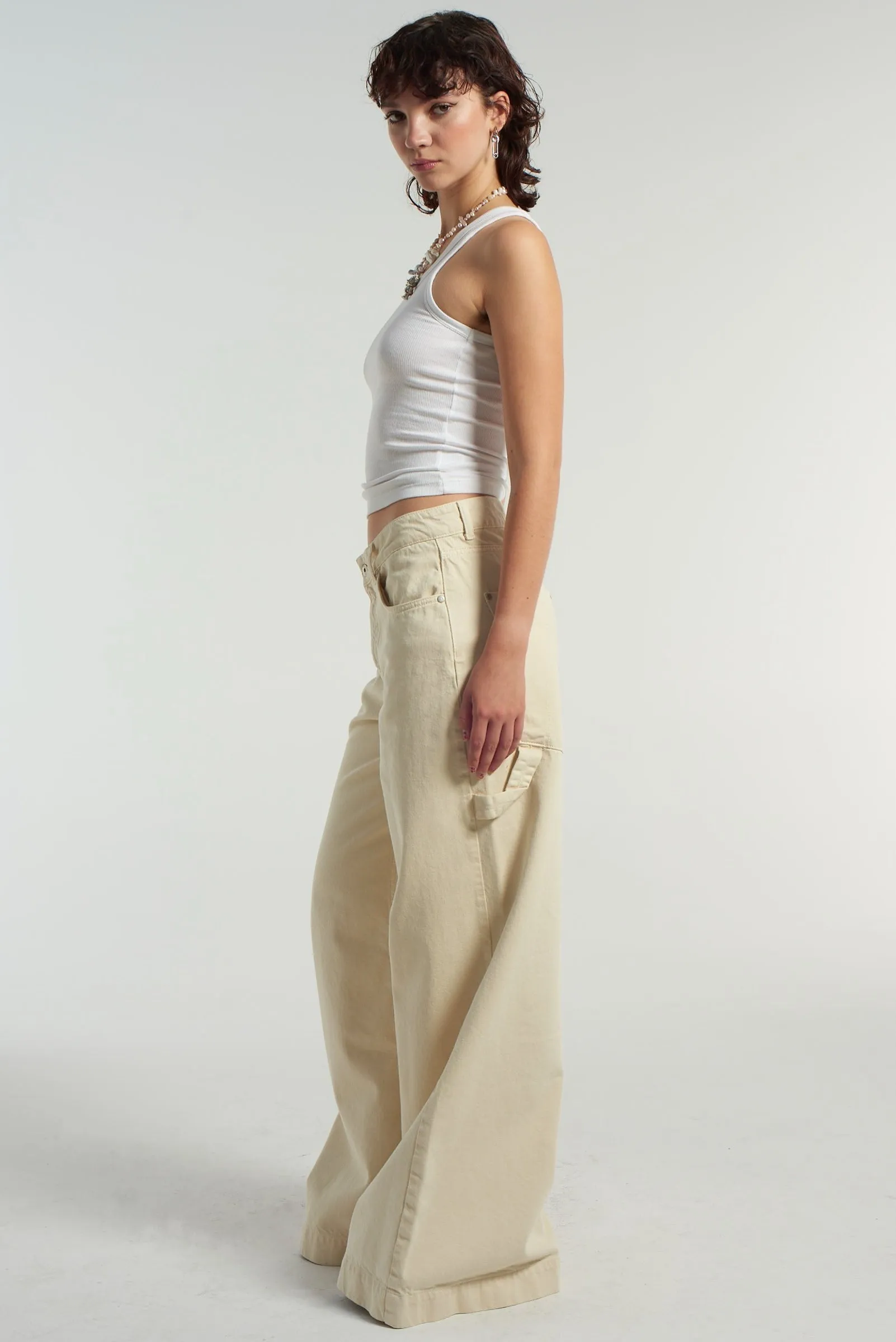 THE RAGGED PRIEST STONE
SWEEPER JEAN