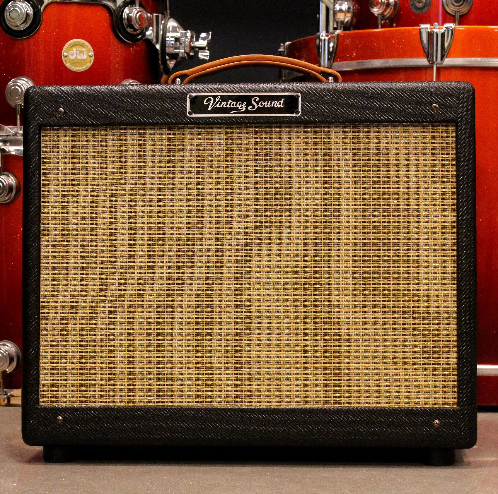 Vintage Sound Tweed 15 1x12 Combo, Black Tweed