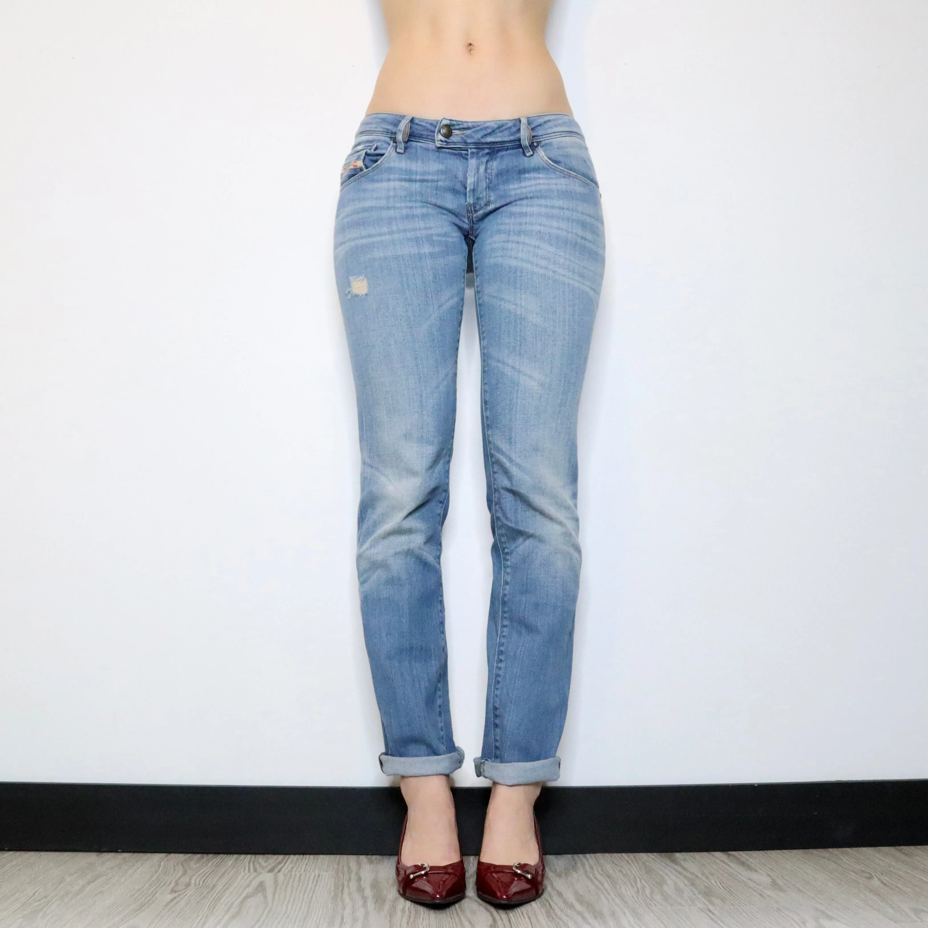 Y2K DIESEL Low Waisted Jeans (S)